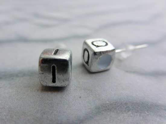 Preview: IQ Ohrstecker Buchstaben Letter